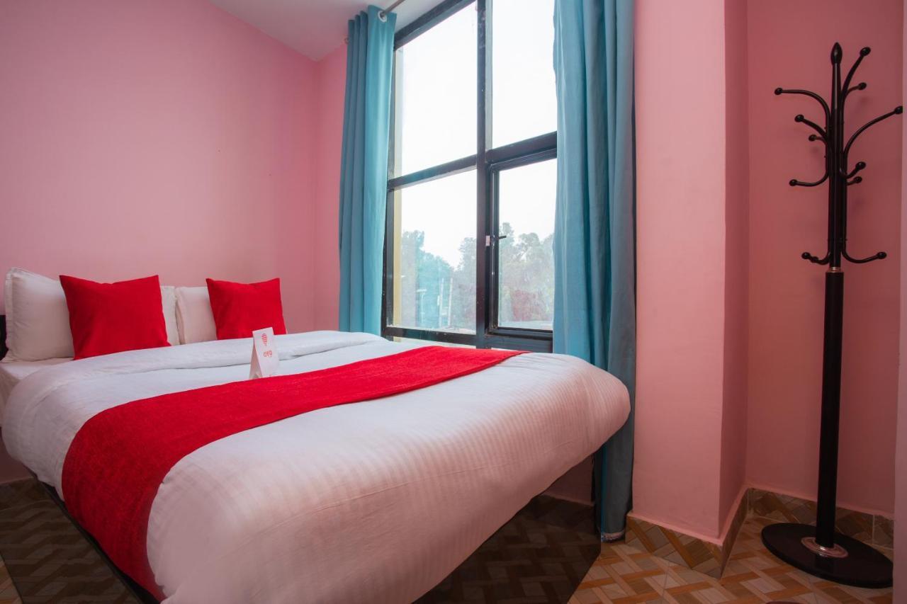 Oyo 142 Co International Guest House Kathmandu Exterior foto